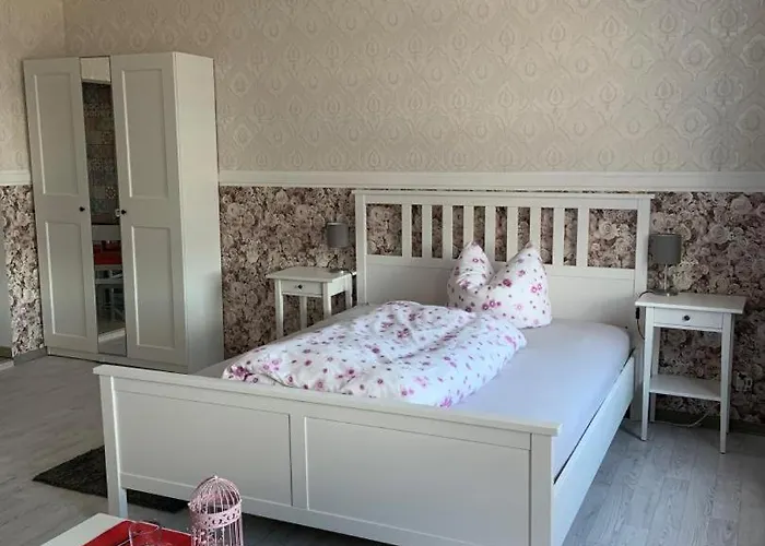 Апартаменты Neu! Roeschen *